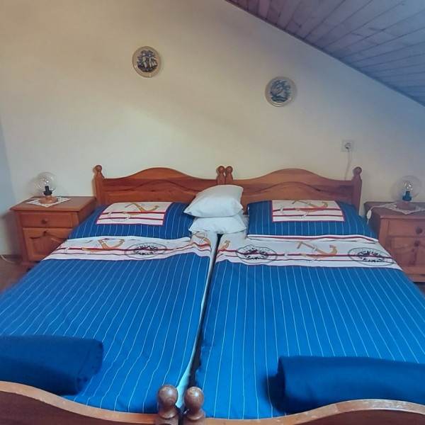 Bedrooms, Klimno 53 A, Apartments & Rooms Mara Klimno Dobrinj